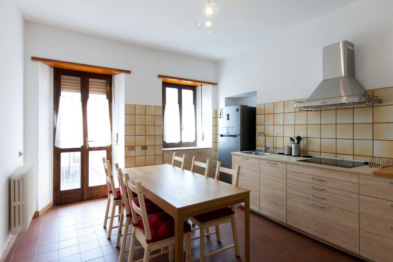 Maison Isabella - Appartamento Nel Cuore Di Aosta Eksteriør billede