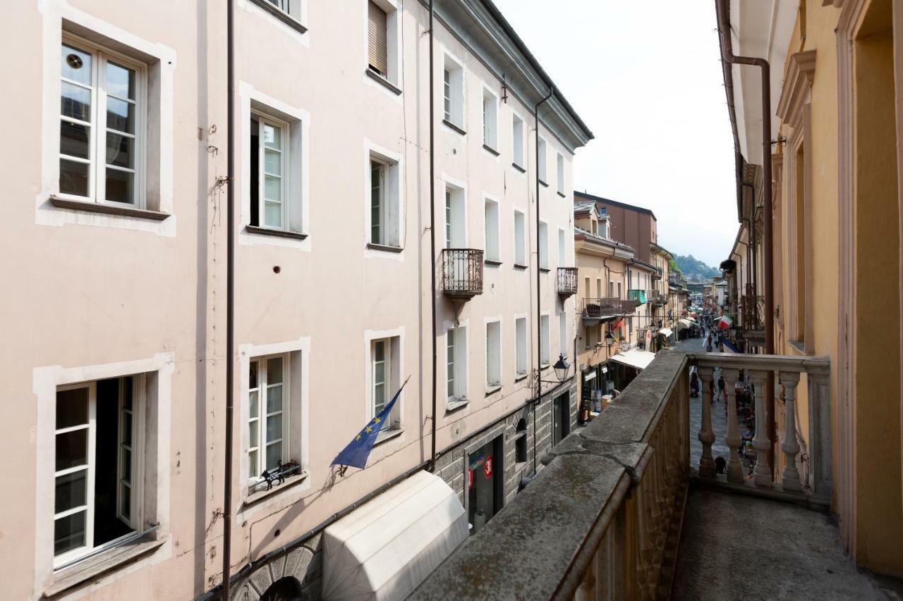 Maison Isabella - Appartamento Nel Cuore Di Aosta Eksteriør billede