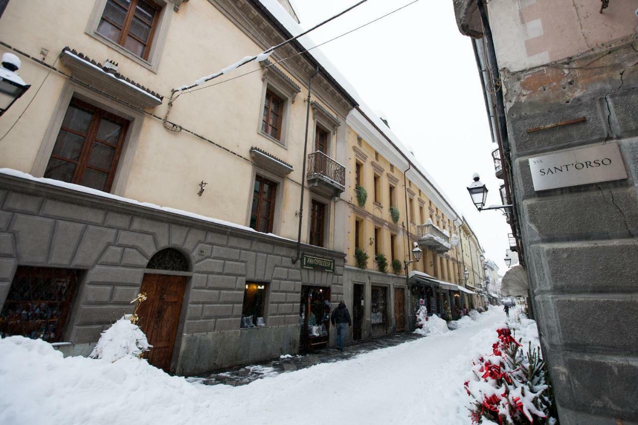 Maison Isabella - Appartamento Nel Cuore Di Aosta Eksteriør billede